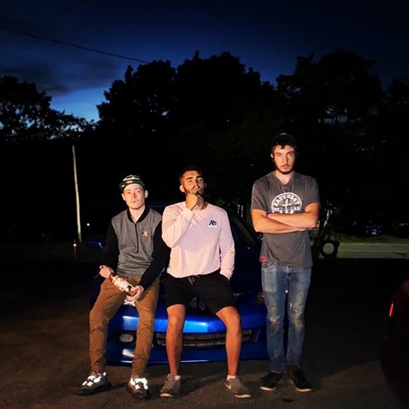 Meet your Posher, Shannon - Picture 1 of 1